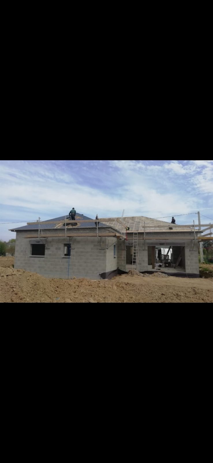 Construction de villa avec pose de toiture